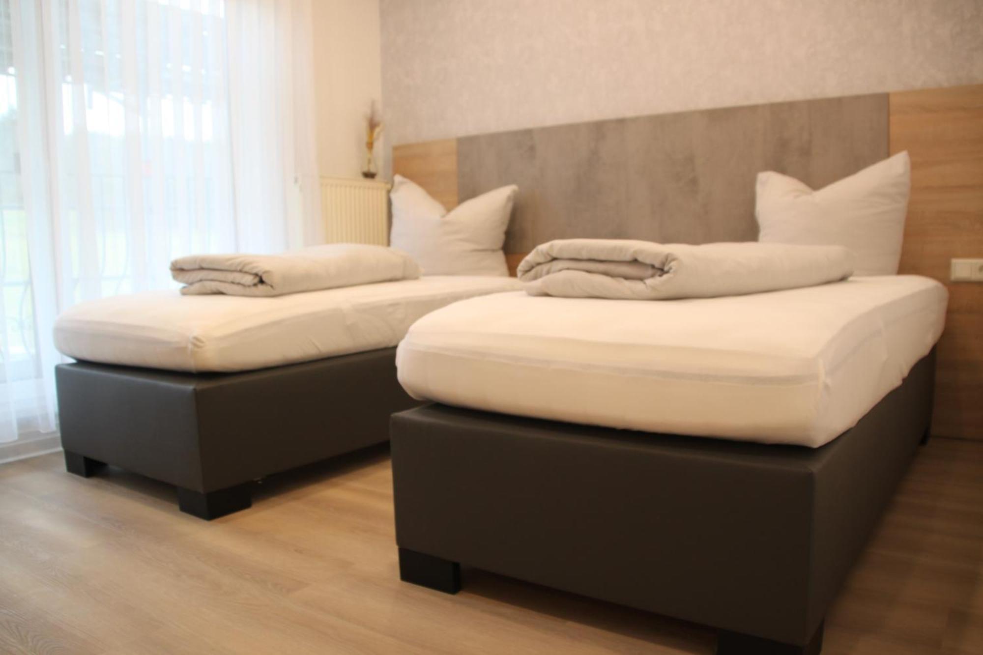 Hotel & Restaurant Am Kirschberg Alten Buseck Ngoại thất bức ảnh