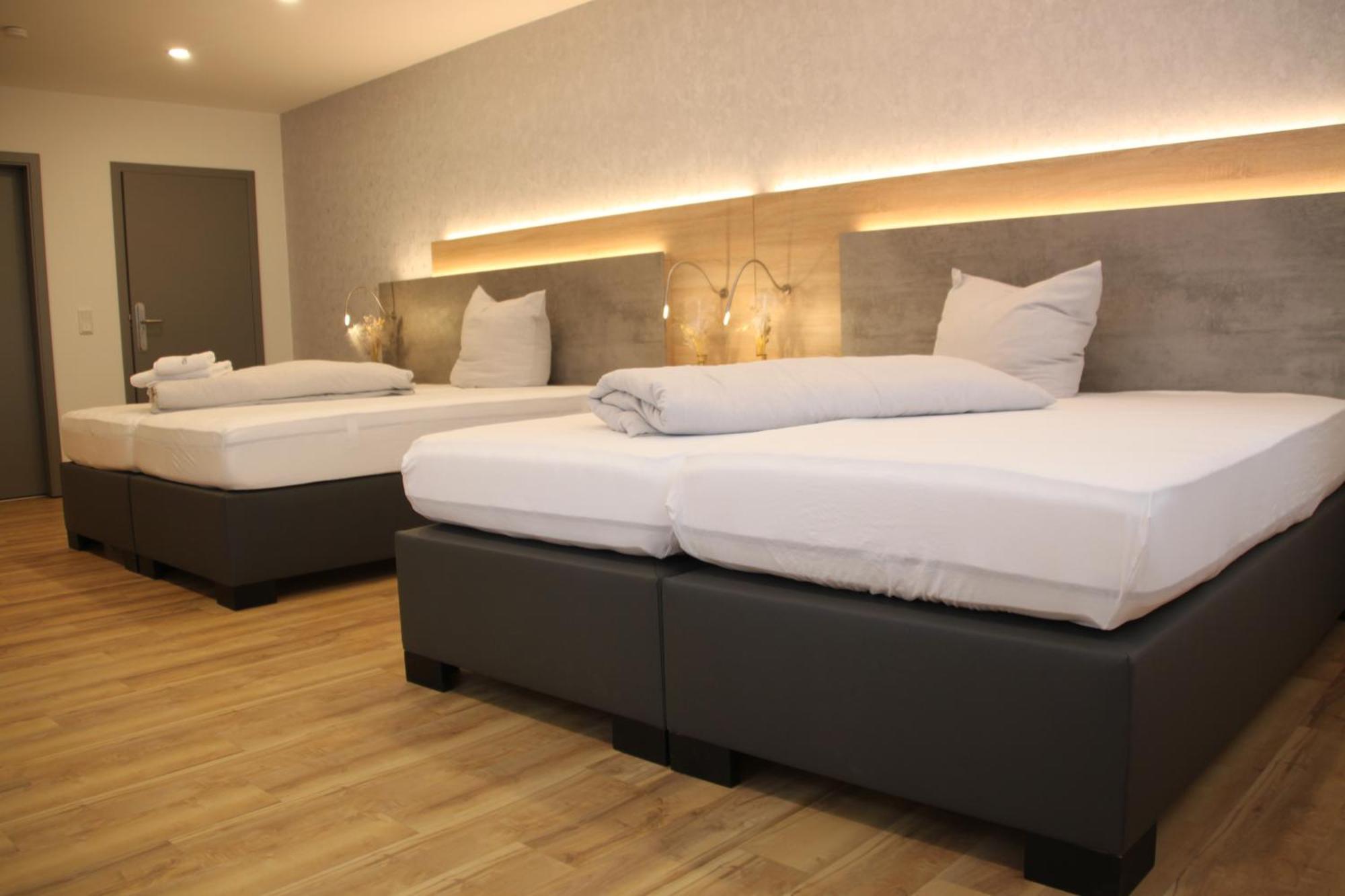 Hotel & Restaurant Am Kirschberg Alten Buseck Ngoại thất bức ảnh