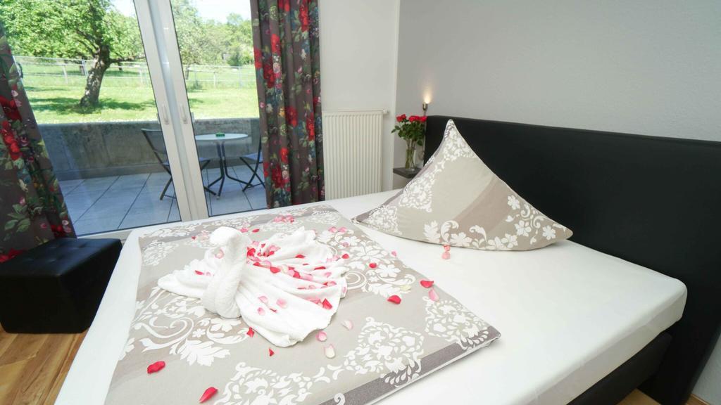Hotel & Restaurant Am Kirschberg Alten Buseck Ngoại thất bức ảnh